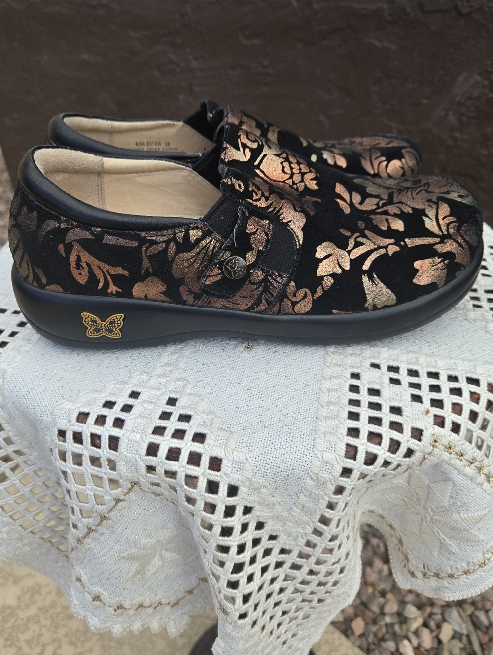 Alegria Slip-On Clogs with Iridescent Rose Gold Floral Pattern - Picture 2 of 8